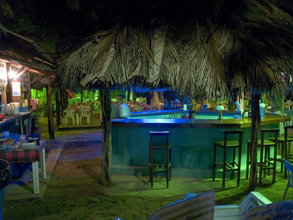 Top 5 places to hang out at night in Puerto Escondido