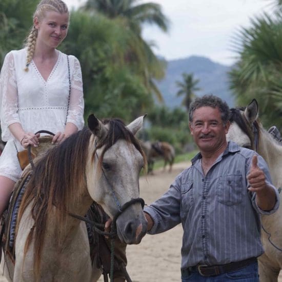 horse riding puerto escondido
