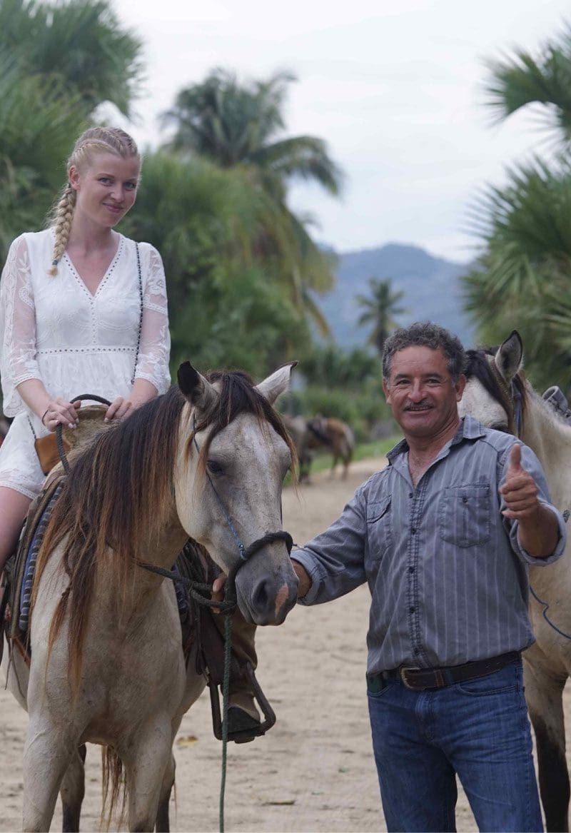 horse riding puerto escondido