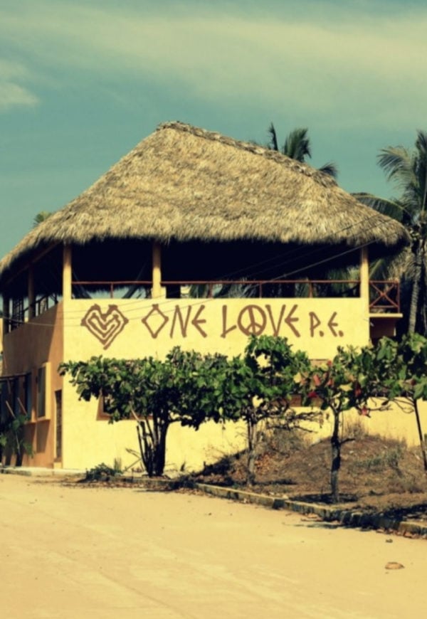 one love hostal